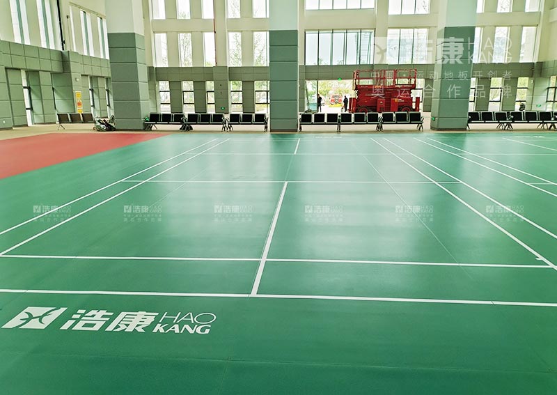 四川航空羽毛球场